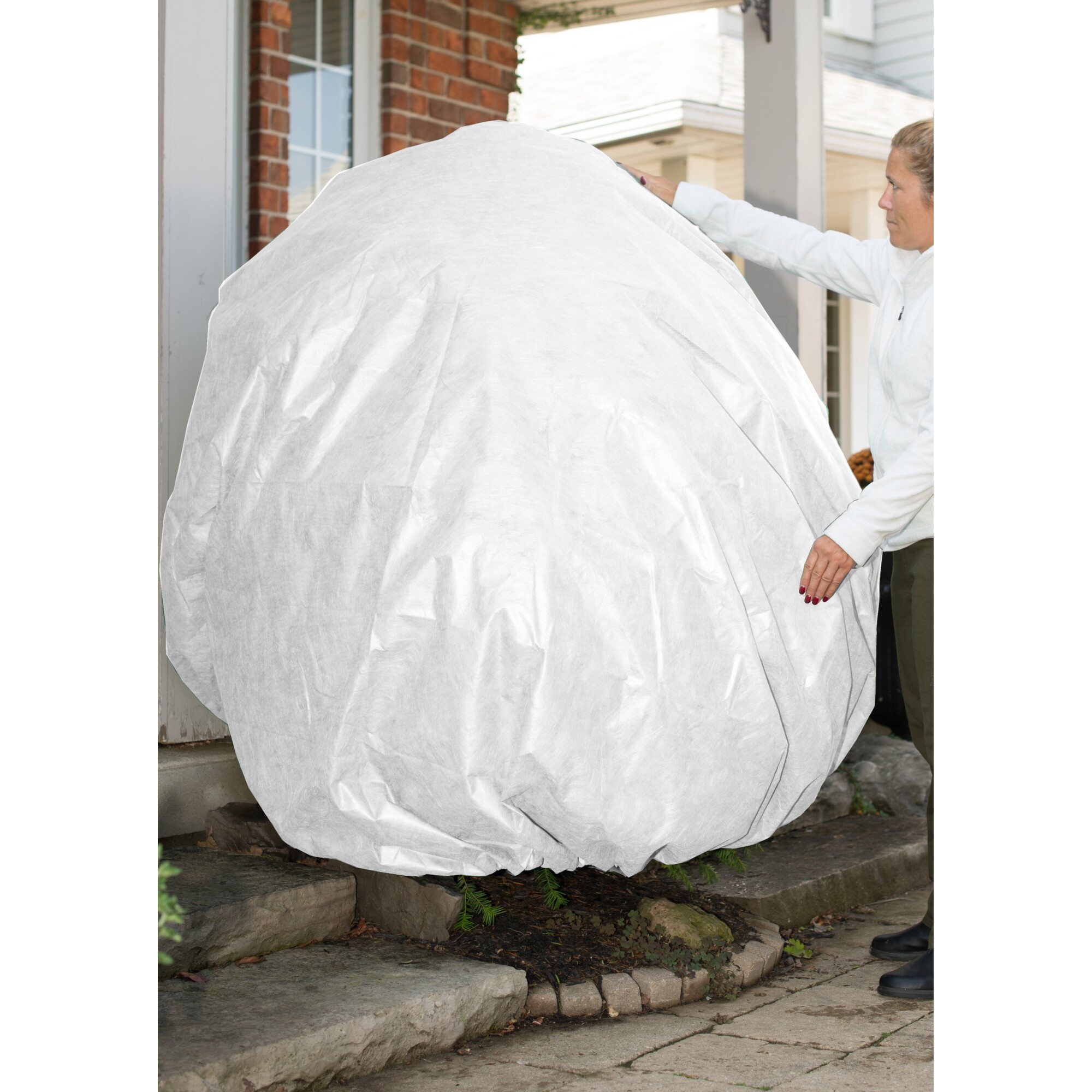 NuVue Plant Winter Wrapz - 12ft. Diameter, Insulating Fabric, White, Model# 24171